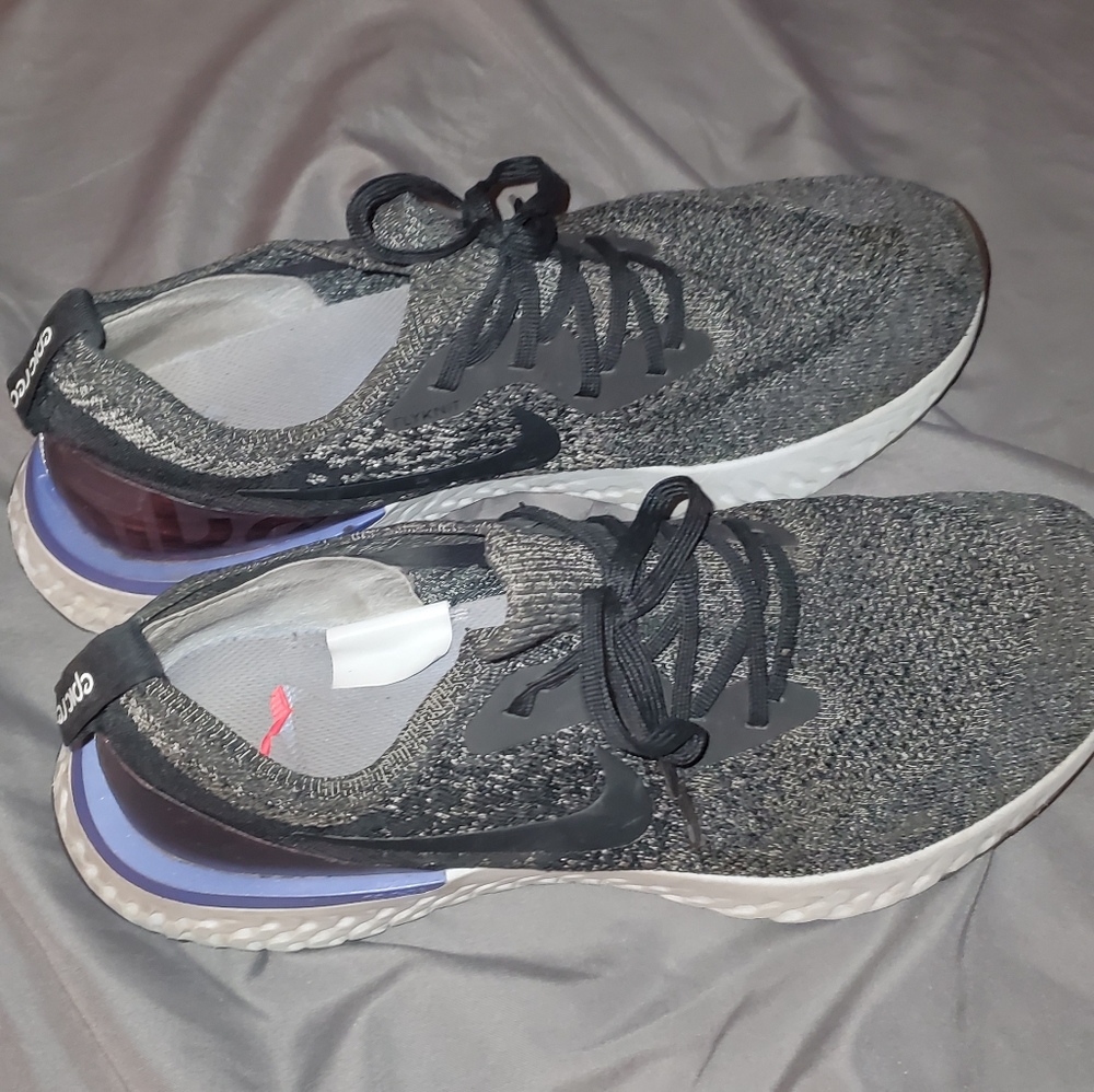 Nike epic react running size 11